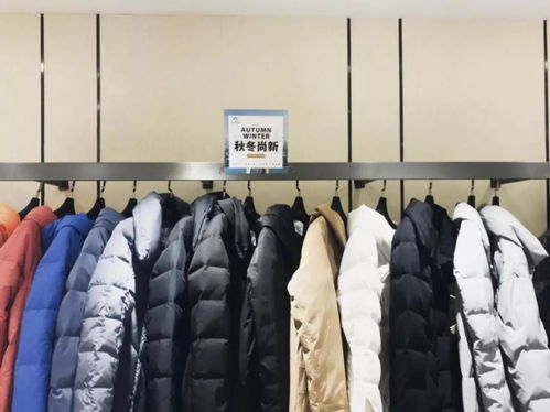 靠天吃飯？廣州服裝市場迎采購狂潮，訂單激增30%，批發商排隊拿貨忙